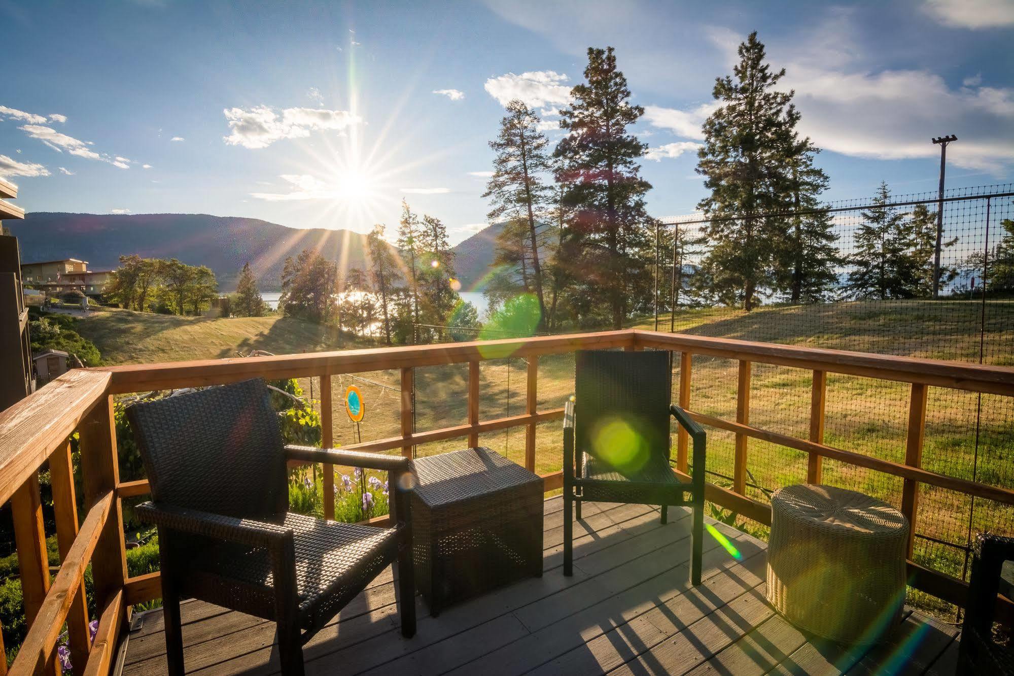 Cormier'S Studio Guest Suites Penticton Dış mekan fotoğraf